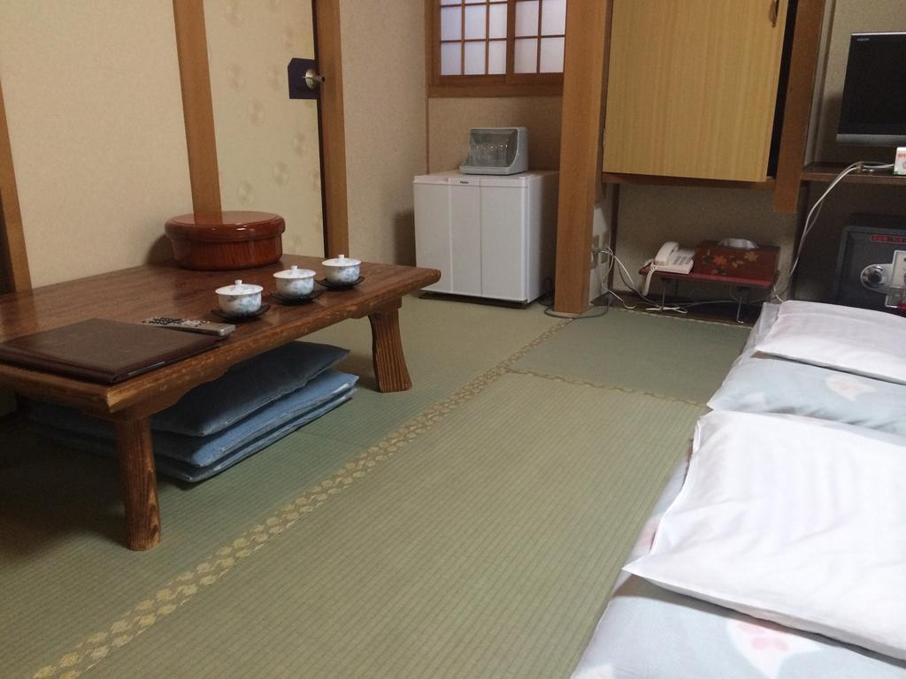 Nihonkan Kyoto Eksteriør bilde